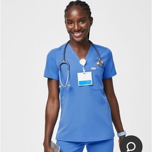 FIGS Catarina one pocket scrub top XXS Capri Blue NWT